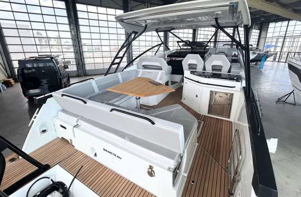 BoatPhoto.alt