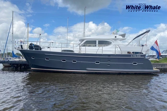 BoatPhoto.coverAlt
