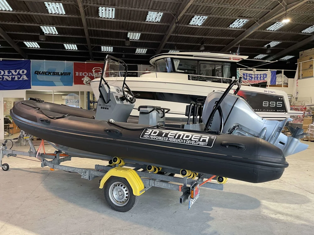 BoatPhoto.coverAlt