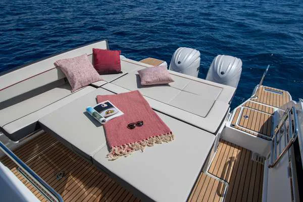 BoatPhoto.alt