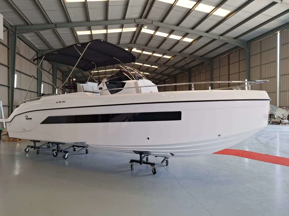 BoatPhoto.coverAlt