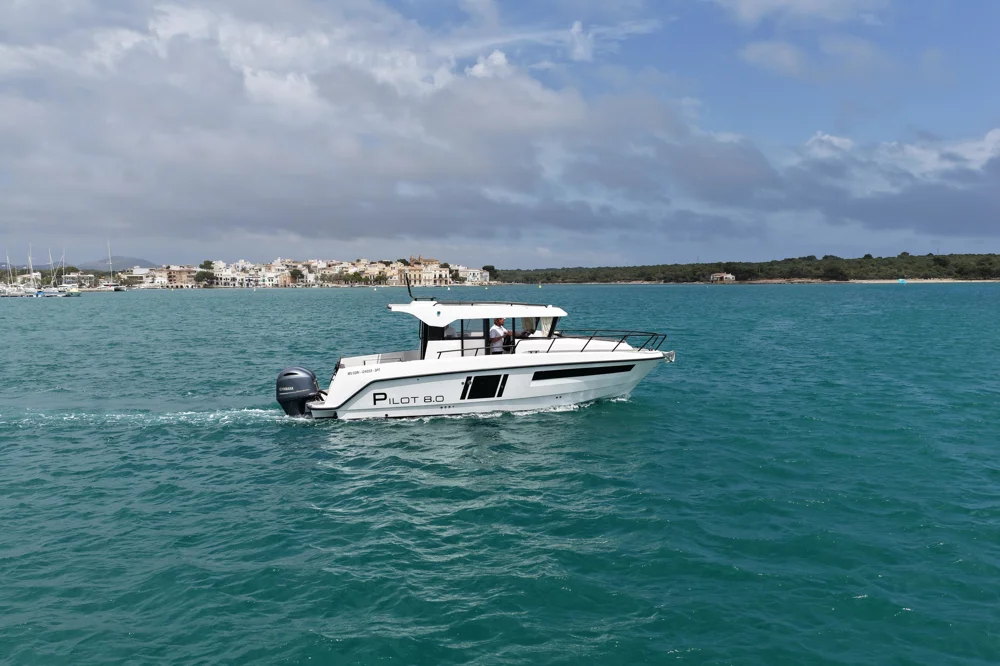 BoatPhoto.alt