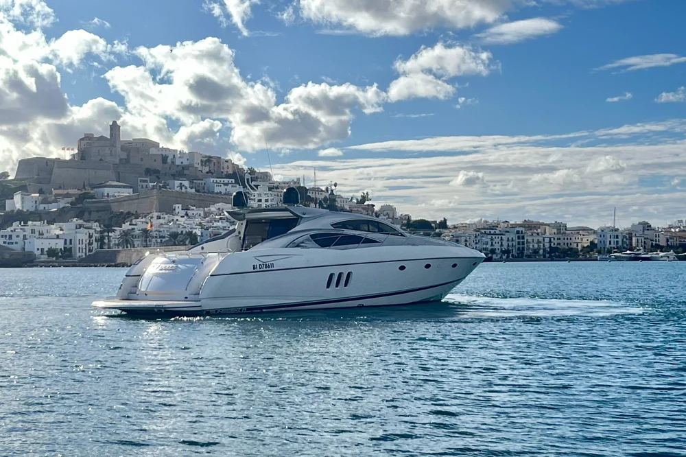 2006 SUNSEEKER Predator 72 for sale in Eivissa, Spain, photo 2 of 5