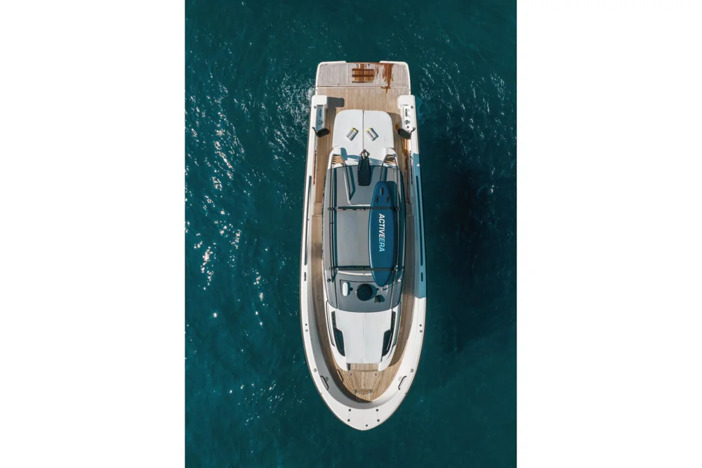 BoatPhoto.alt