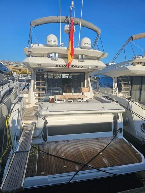 BoatPhoto.coverAlt