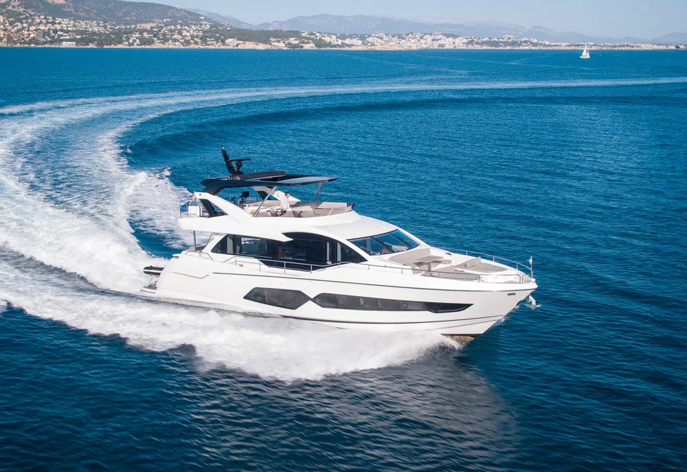 BoatPhoto.coverAlt