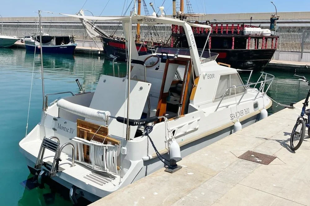 BoatPhoto.alt