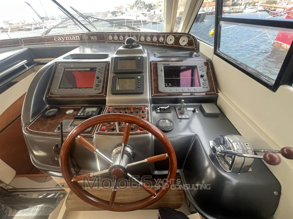 2005 Cayman Yachts Cayman 58 WA for sale in Olbia, Italy, photo 4 of 10