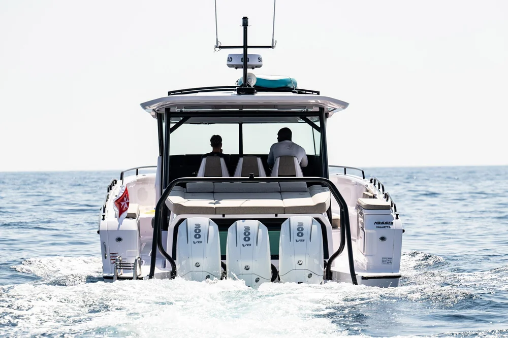 2025 Axopar 45 Cross Top for sale in Saint Julian's, Malta, photo 4 of 5