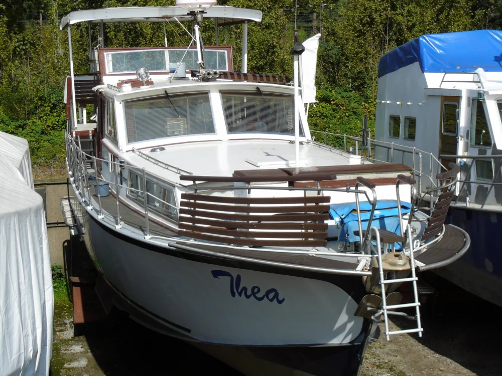 BoatPhoto.coverAlt