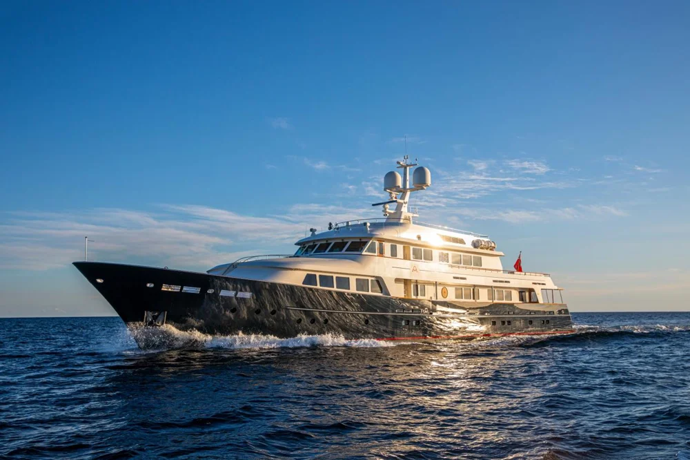 BoatPhoto.alt