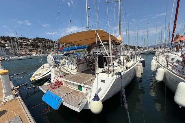 BoatPhoto.coverAlt