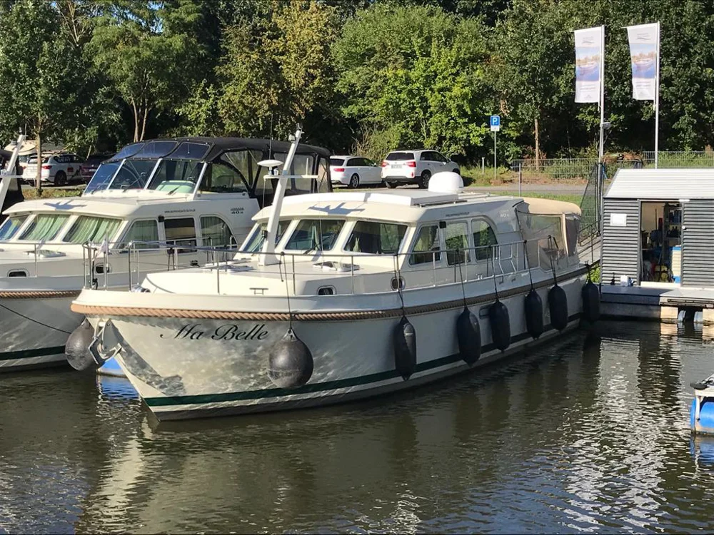 BoatPhoto.alt