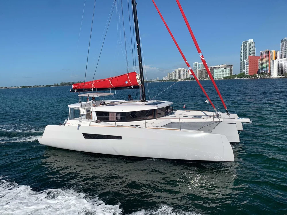 BoatPhoto.coverAlt