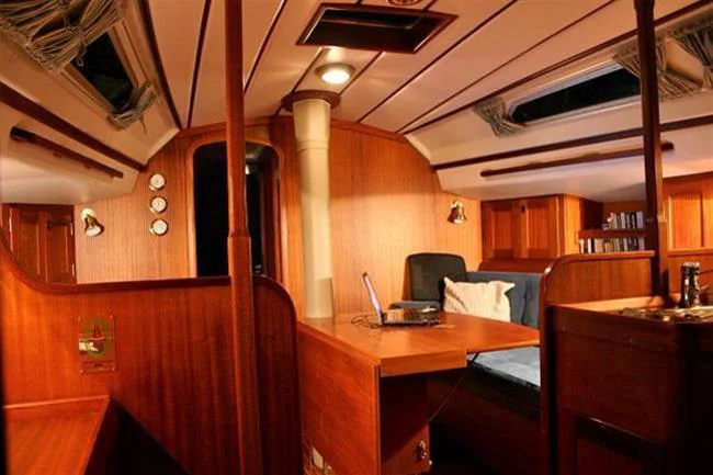 BoatPhoto.alt