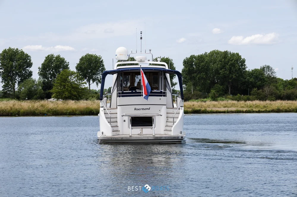 BoatPhoto.alt