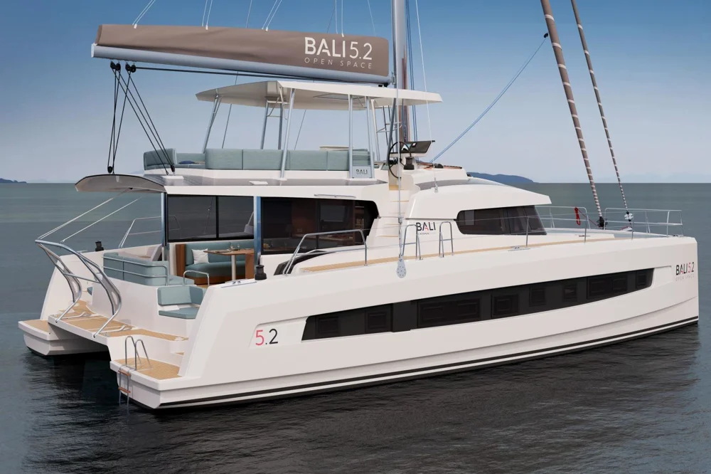 BoatPhoto.coverAlt