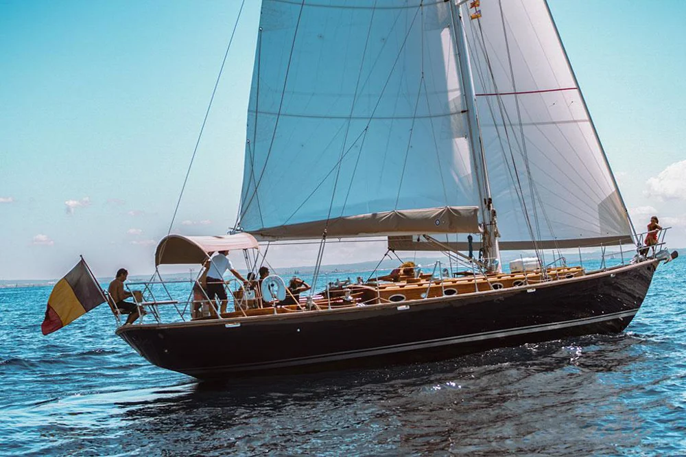 BoatPhoto.coverAlt