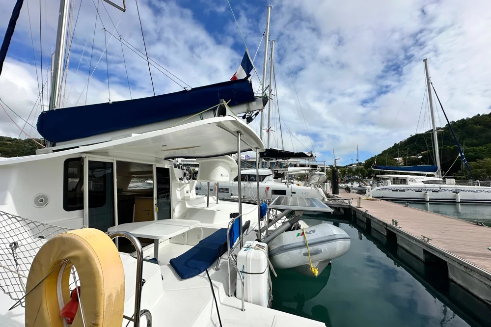 BoatPhoto.alt