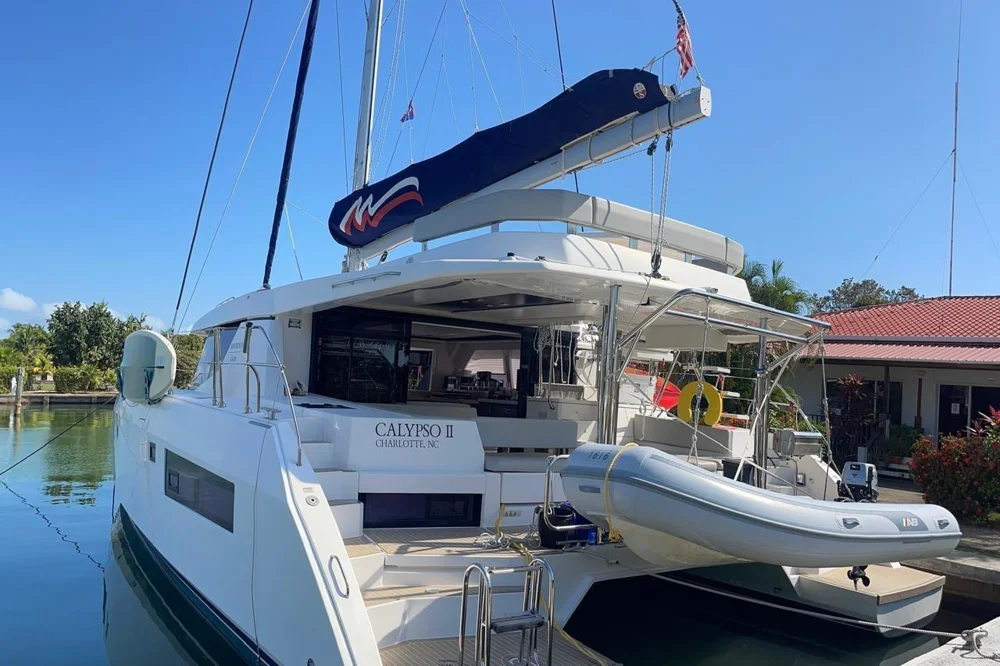 BoatPhoto.coverAlt