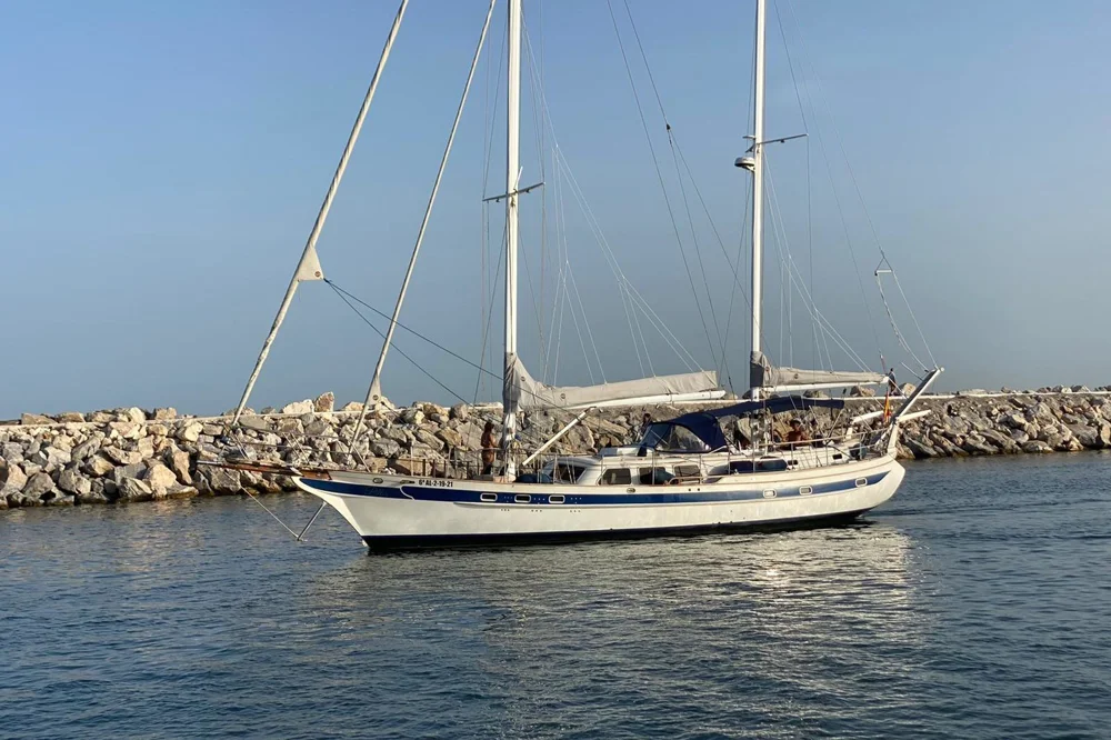 BoatPhoto.alt