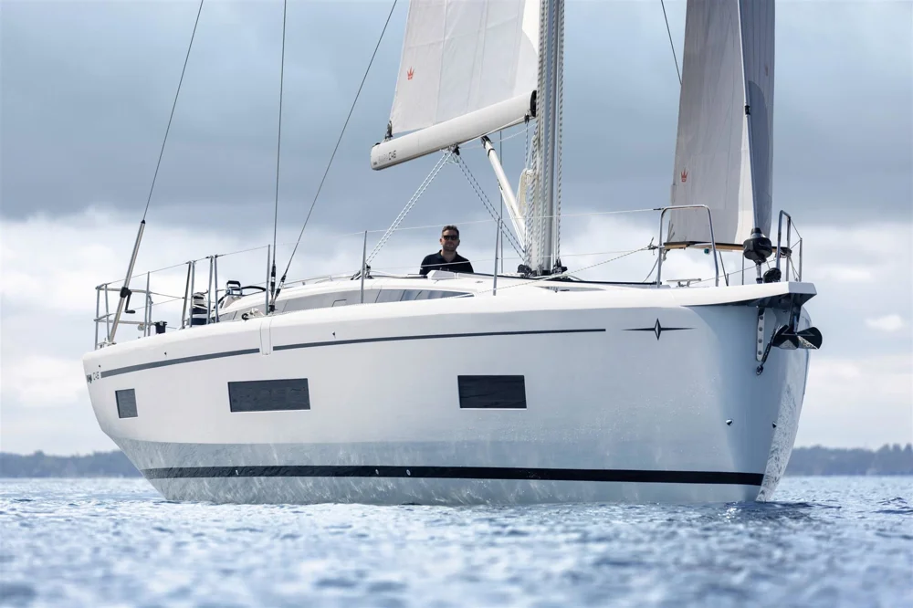 BoatPhoto.coverAlt