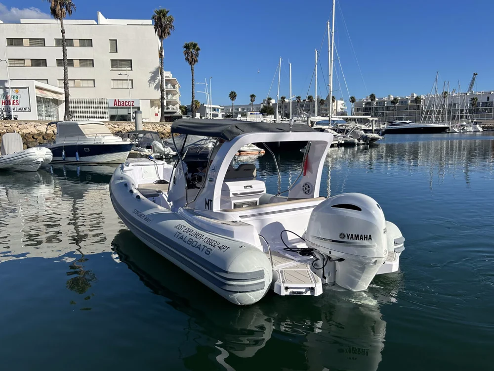 BoatPhoto.alt