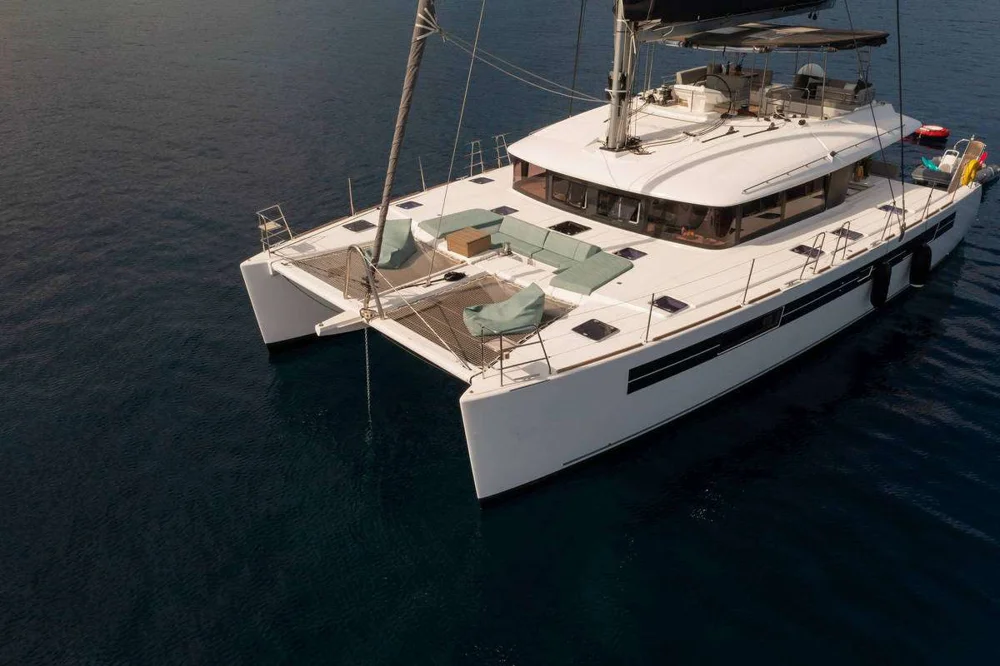 BoatPhoto.coverAlt