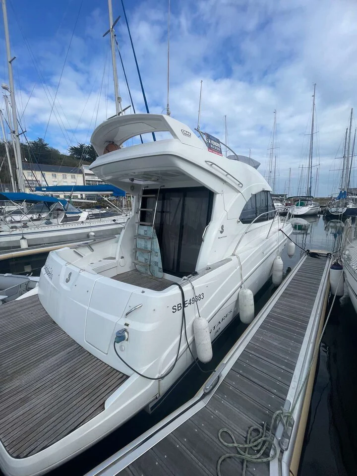 BoatPhoto.alt