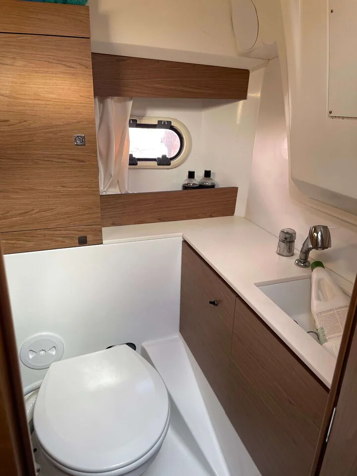 BoatPhoto.alt