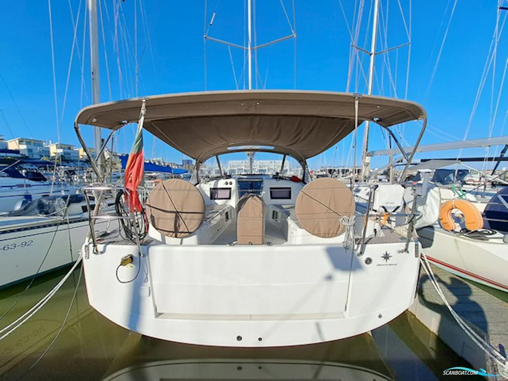 BoatPhoto.alt