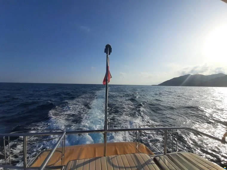 BoatPhoto.alt
