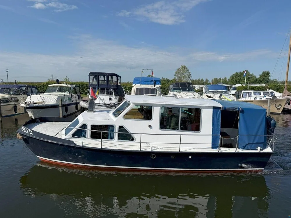 BoatPhoto.coverAlt