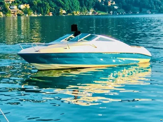 BoatPhoto.coverAlt