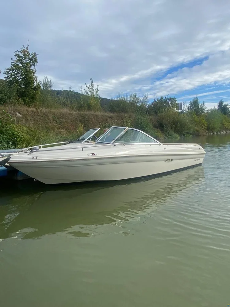 2000 Sea Ray 180 Closed Bow for sale in Linz, Austria