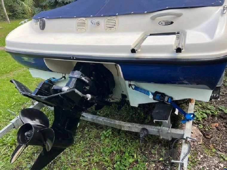 2005 Bayliner 175 Bowrider for sale in Nové Zámky, Slovakia, photo 4 of 5