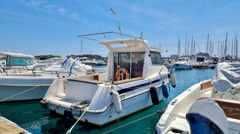 BoatPhoto.alt