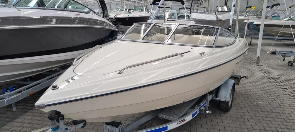 BoatPhoto.coverAlt