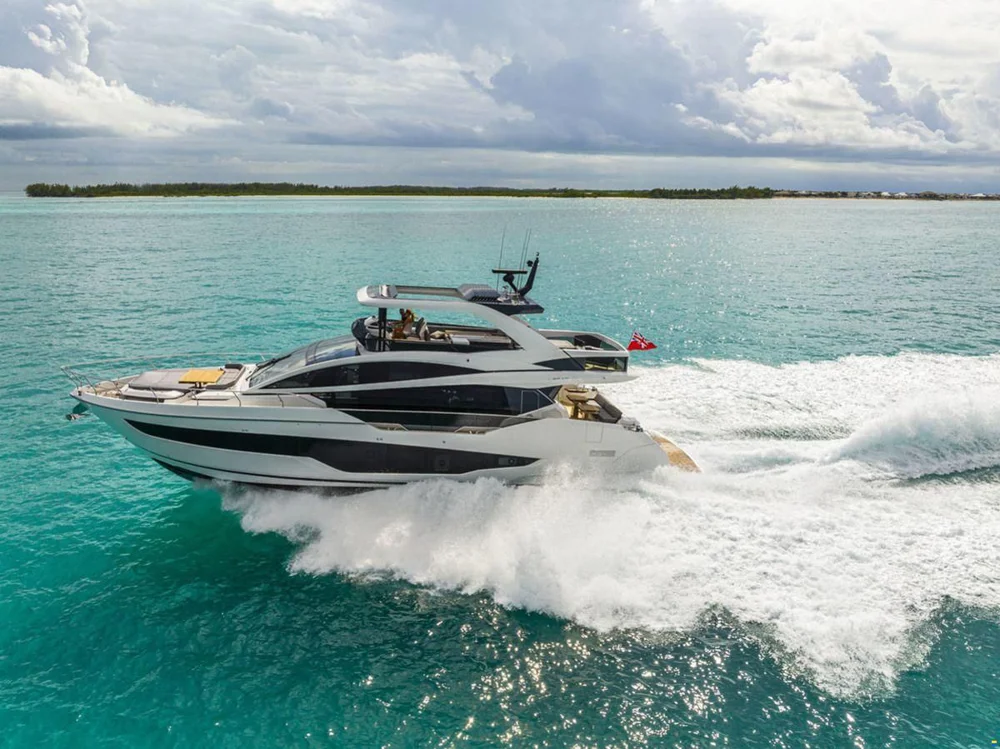 BoatPhoto.coverAlt