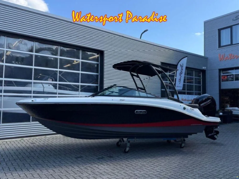 BoatPhoto.coverAlt