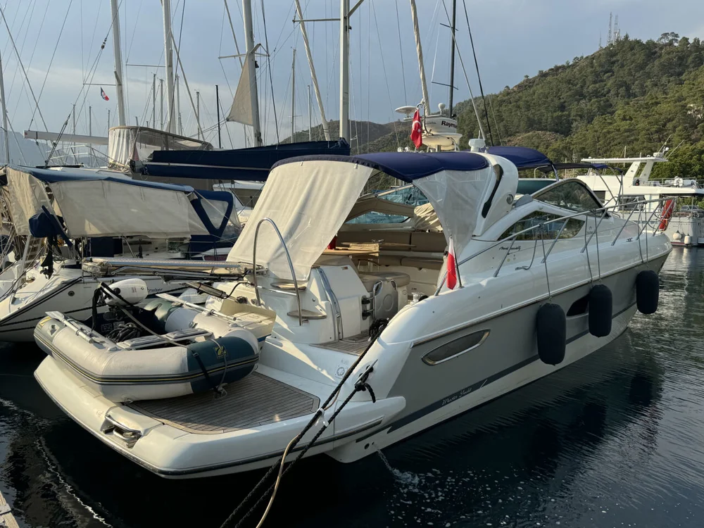 BoatPhoto.alt