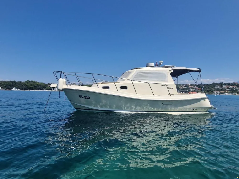 BoatPhoto.coverAlt