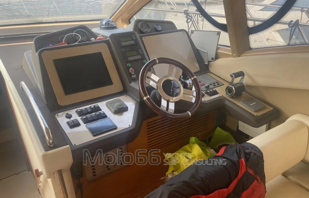 BoatPhoto.alt