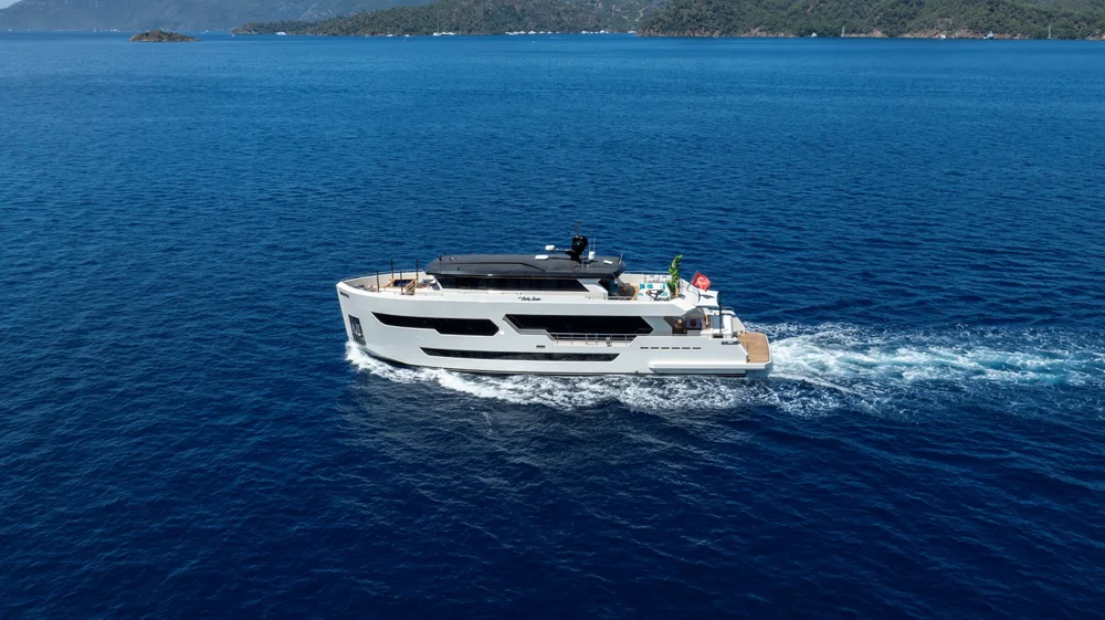 BoatPhoto.alt