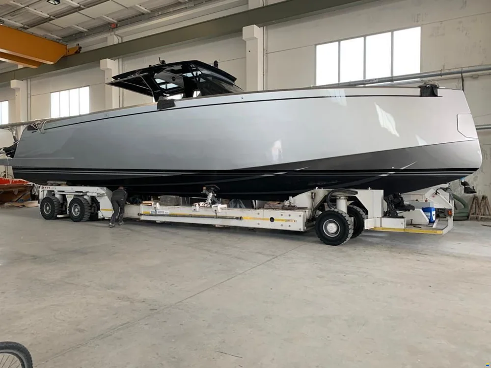 BoatPhoto.coverAlt