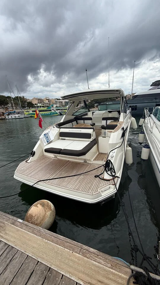 BoatPhoto.alt