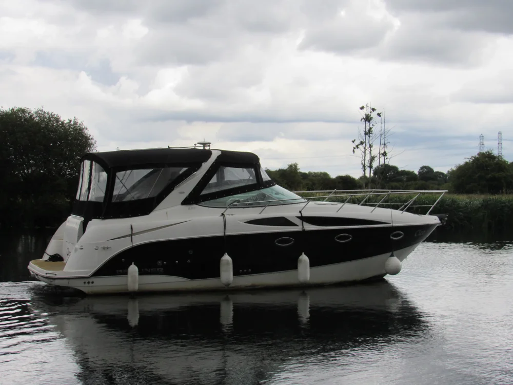 BoatPhoto.coverAlt