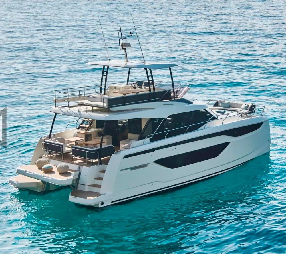 BoatPhoto.coverAlt