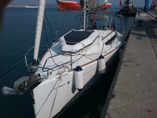2015 Jeanneau SUN ODYSSEY 379 for sale in Kálymnos, Greece, photo 3 of 5