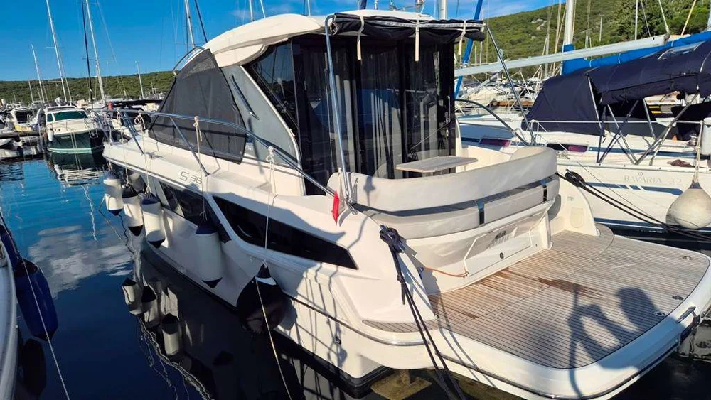 BoatPhoto.alt